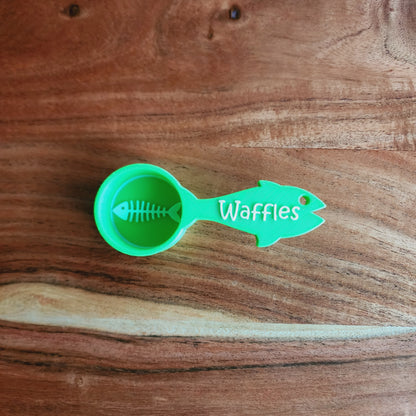 Personalized Cat Food Scoop with Fish Handle | Measuring Cup